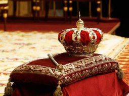 Абсолютная монархия: власть в одном лице, её особенности