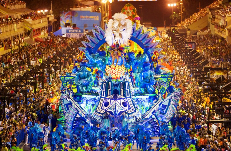 Бразильский карнавал в Рио-де-Жанейро 2015 (свежие фото и видео)